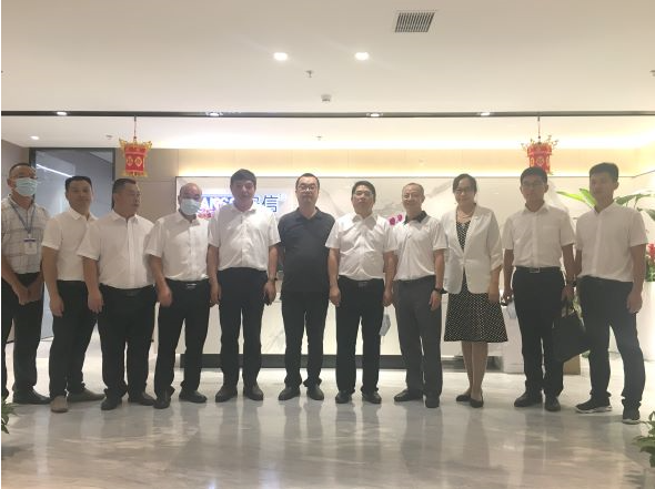 热烈欢迎湖南省株洲市茶陵县委书记邓元连一行莅临深圳拓安信调研。